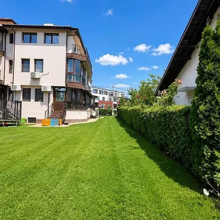 Cozy 1br Near Dentaprime W/ Free Parking Varna